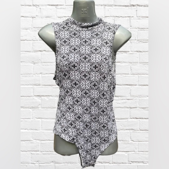 Body ✔️ - Picture 2 of 8